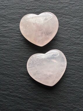 Rose Quartz Heart Stones - Pink Heart Palm Stones